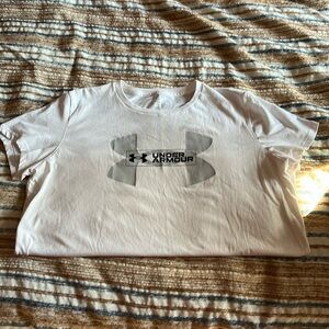 Under Armour T-Shirt, size XL